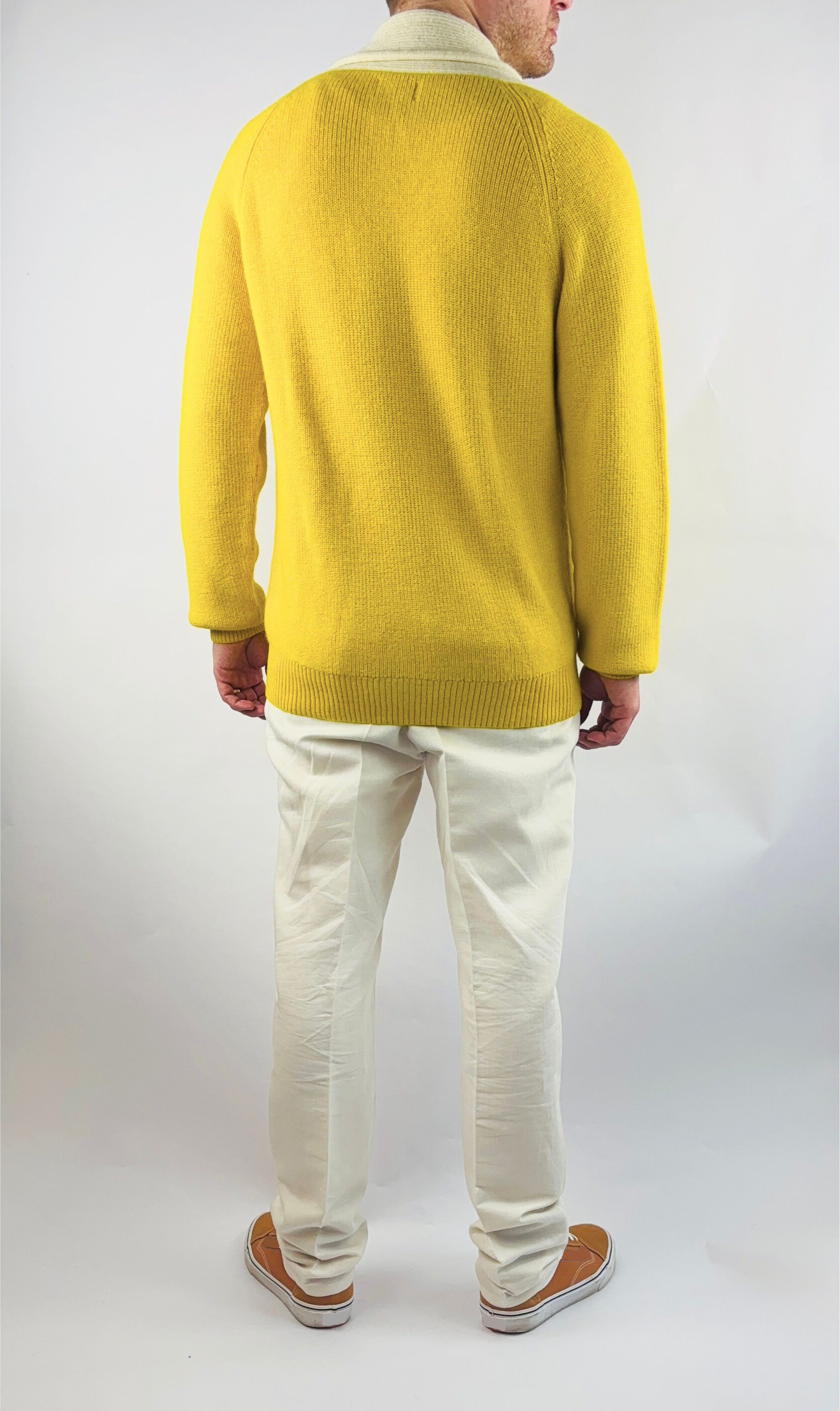 Strickjacke Handgemacht in Peru Baby Alpaka Wolle Regular Fit Schalkragen Gelb