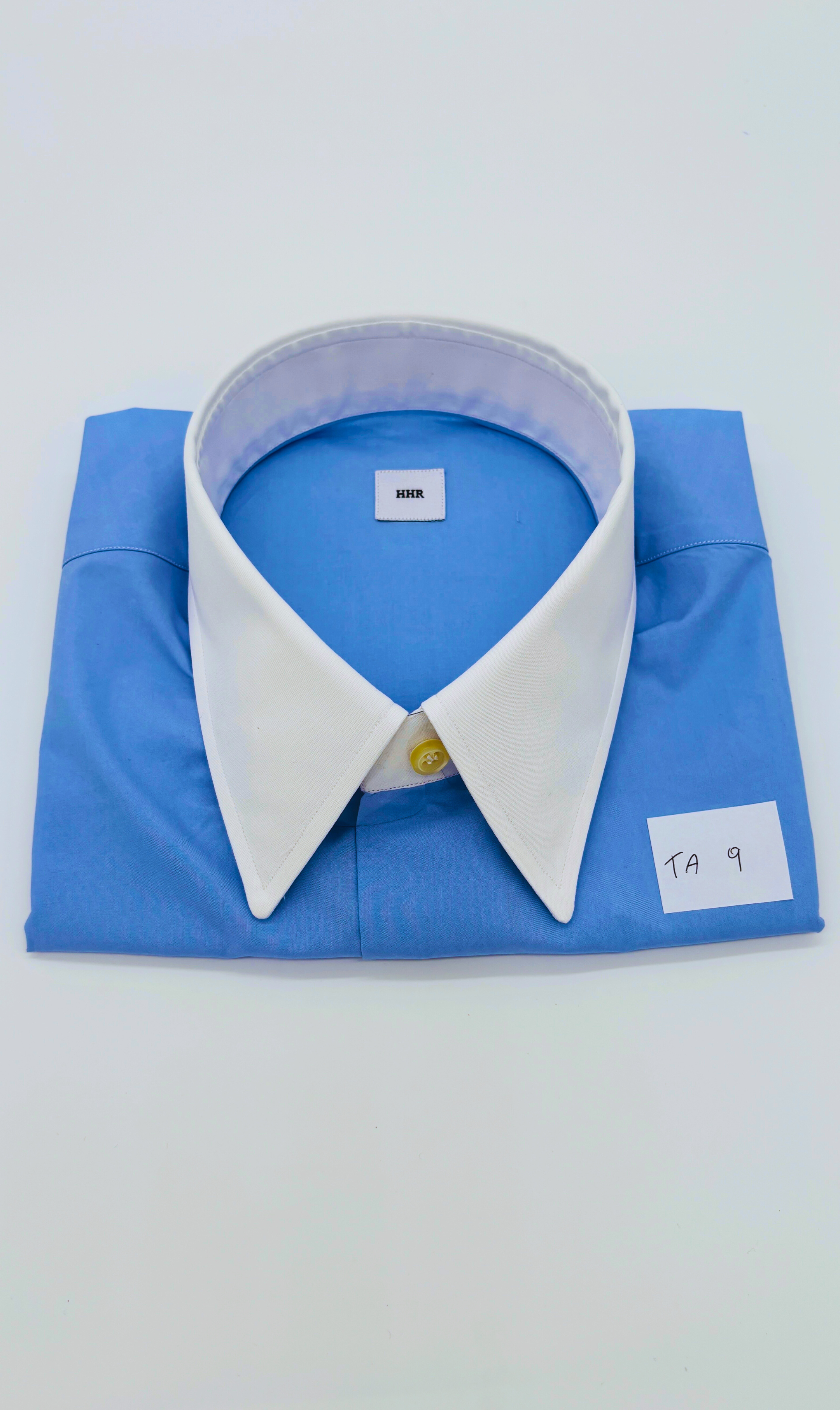 TA09 - Geschlossener italienischer Kragen