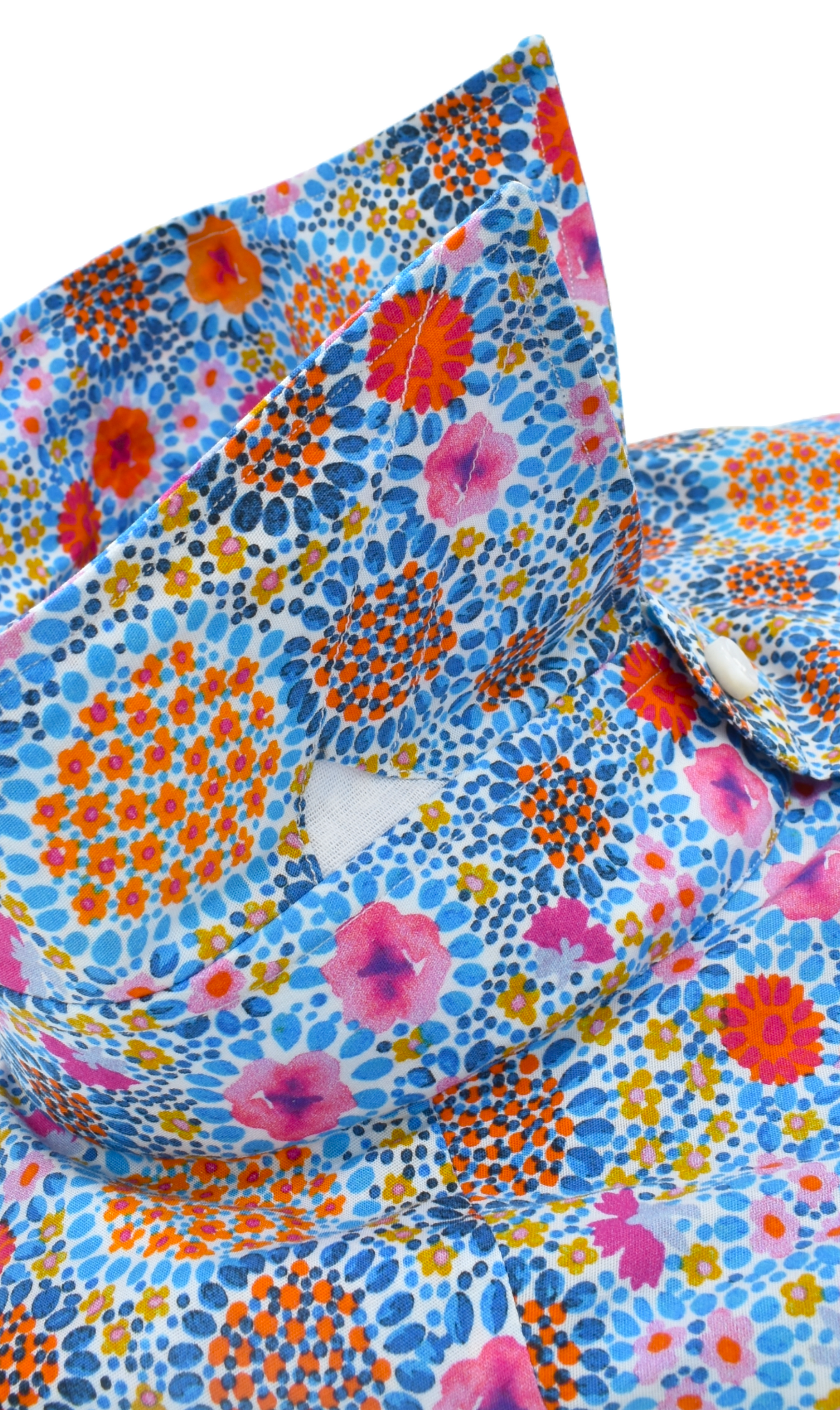 Offene Ansicht vom blauen Blumen Slim Fit Herrenhemd –  handgemacht in Italien – Henrik
