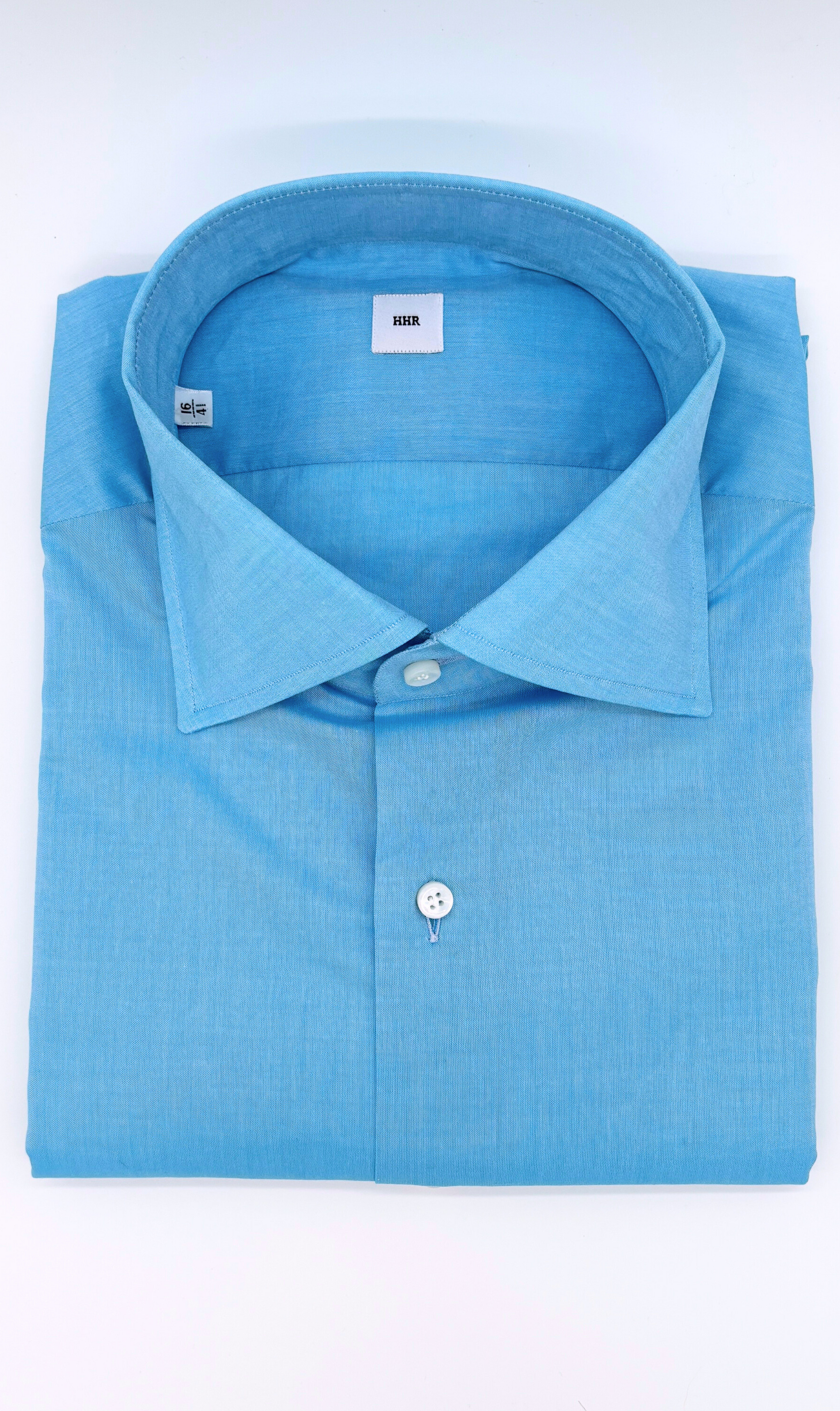 Nachhaltiges Herrenhemd in Blau, Slim-Fit-Schnitt, handgefertigt in Italien aus ägyptischer Baumwolle.