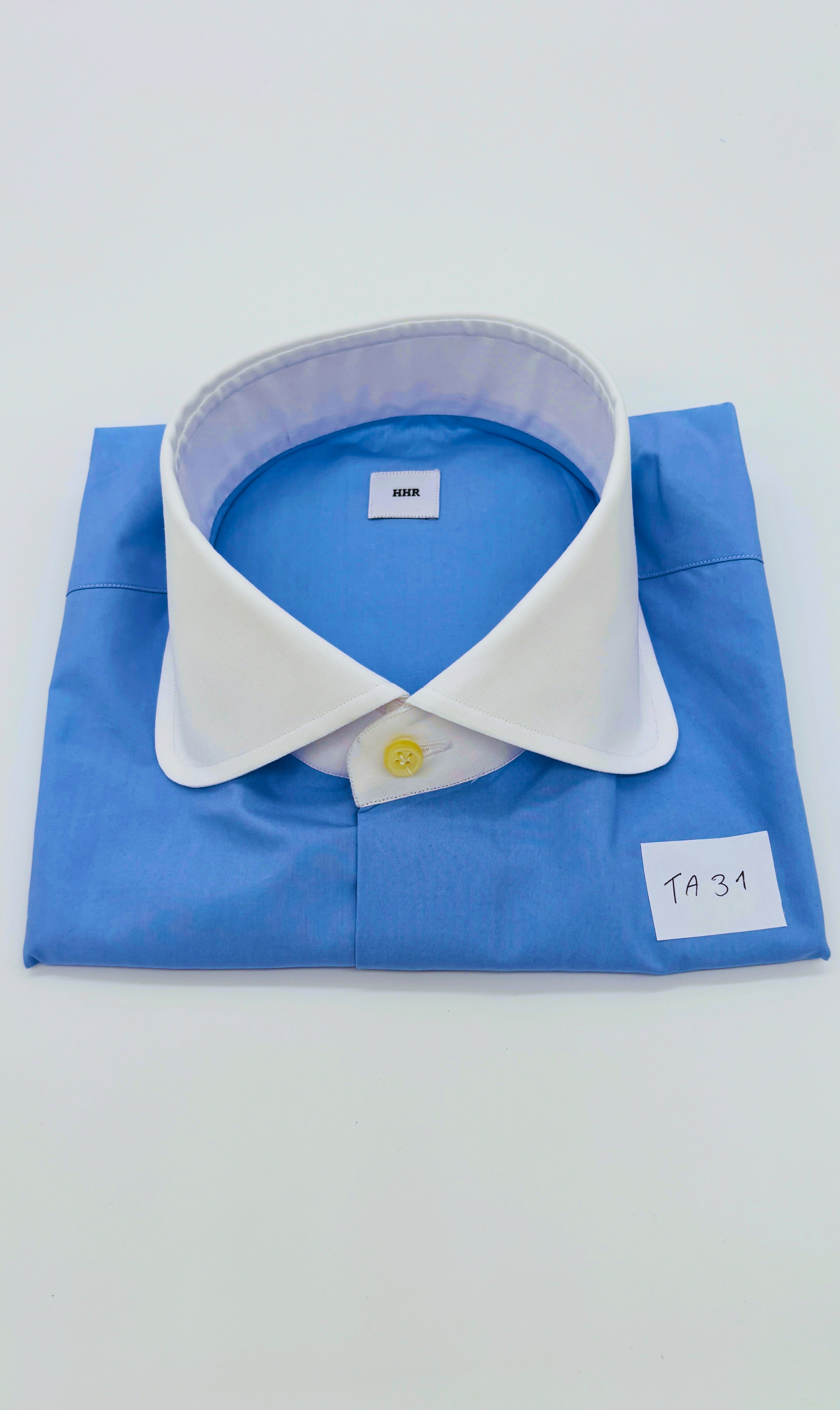 TA31 - Abgerundeterr Kragen